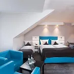 מלון Ibis Styles Cologne Airport
