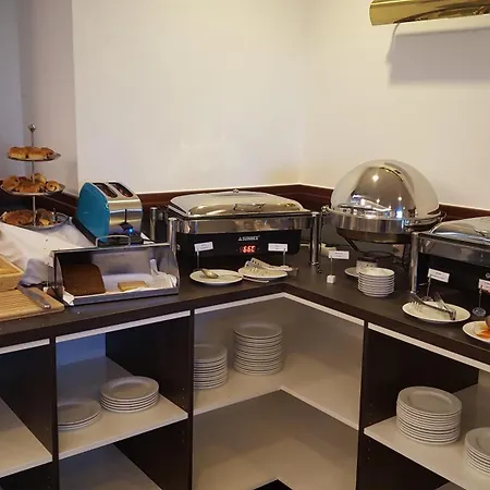 Western Cologne Airport Hotel 3*