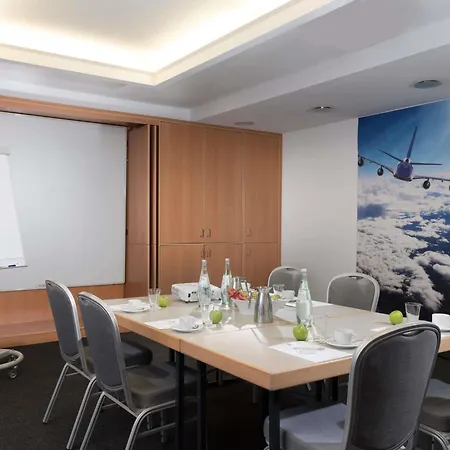 Hotel Ibis Styles Cologne Airport
