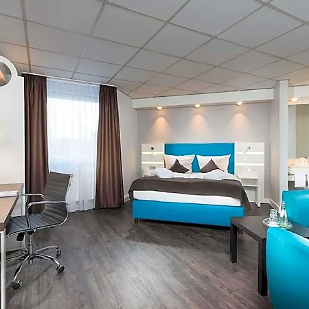 Ibis Styles Cologne Airport 3*
