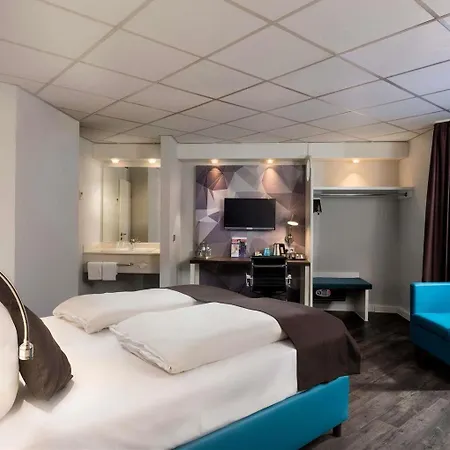 Ibis Styles Cologne Airport Ξενοδοχείο 3*