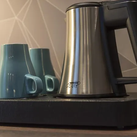 Ibis Styles Cologne Airport فندق