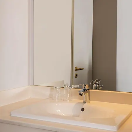 Ibis Styles Cologne Airport 3*
