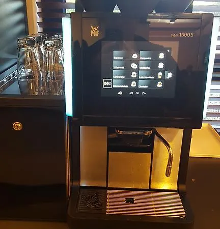 Ibis Styles Cologne Airport 3*