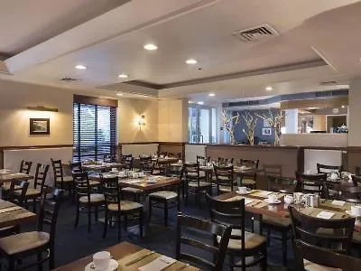 Ibis Styles Cologne Airport טרויסדורף