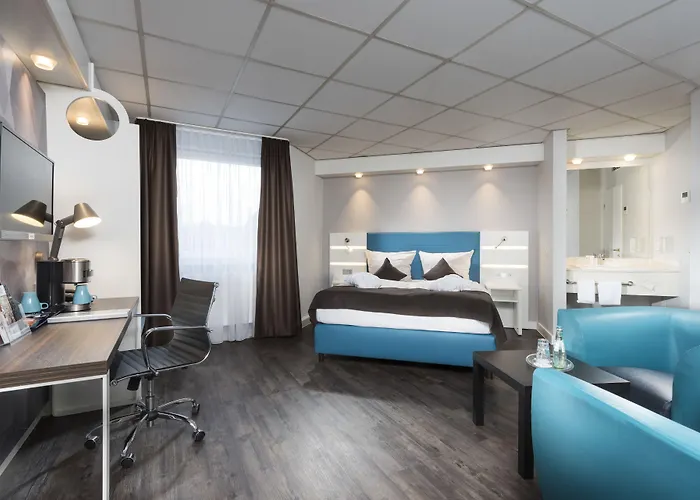 Ibis Styles Cologne Airport 3*