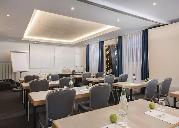 Ibis Styles Cologne Airport Hotel Troisdorf
