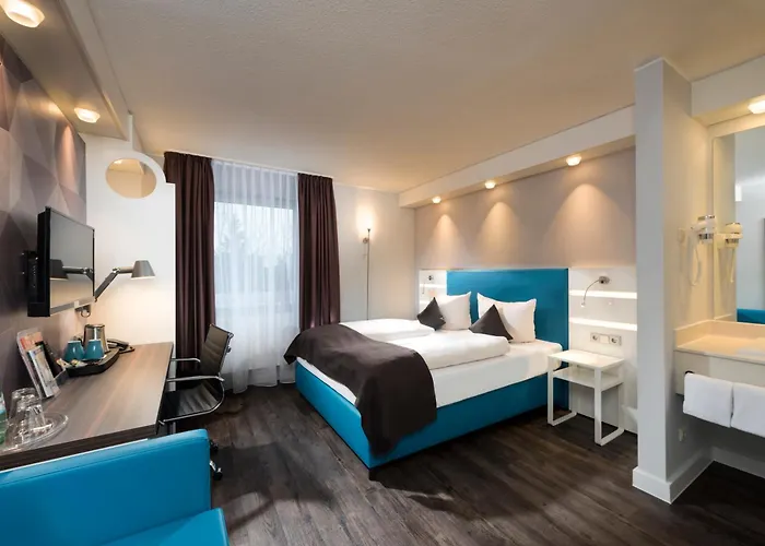 Ibis Styles Cologne Airport Otel