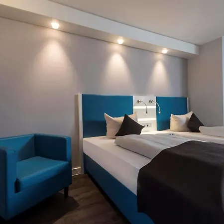 Western Cologne Airport Hotel 3*