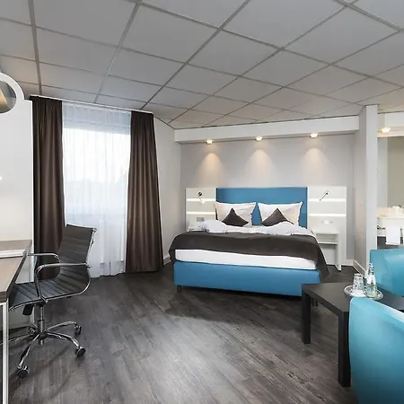 Western Cologne Airport Hotel 3*